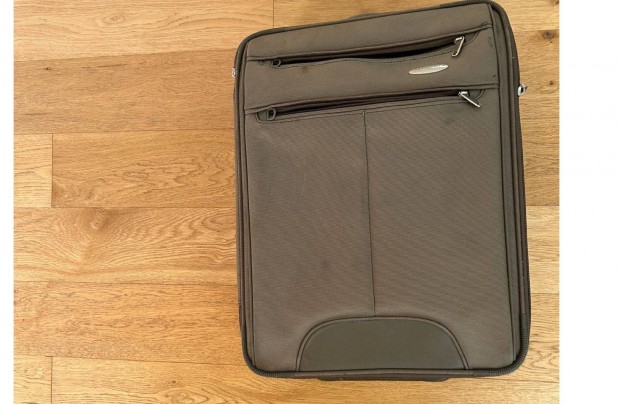 Samsonite fedlzeti brnd 55L Base