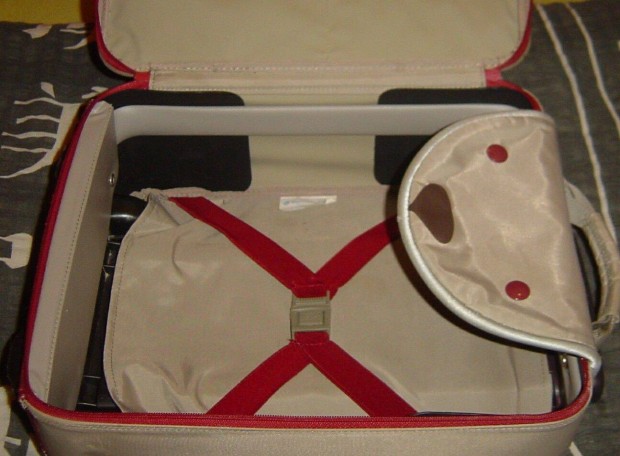 Samsonite kabin húzós bőrönd - Happy Sammies - 44x 32x 14 cm