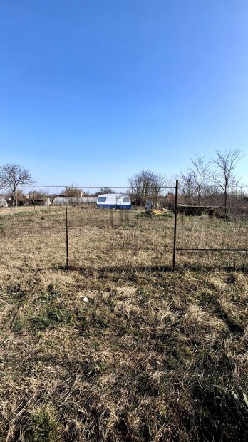 S�msonkerti �p�t�si telek jut�nyos �ron!