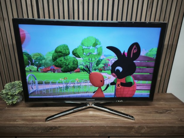 Samsung 102CM LED TV. Mindig TV. Full HD. Usb.