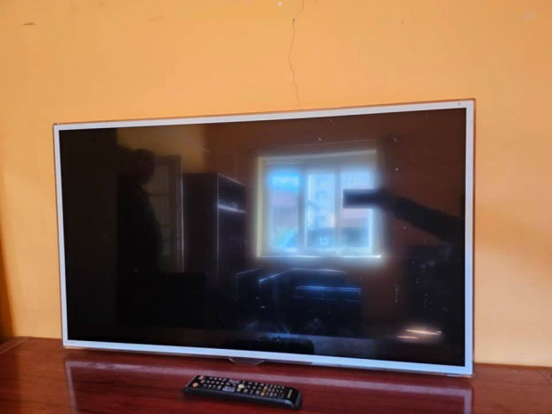 Samsung 107cm-es LCD okos Tv elad!