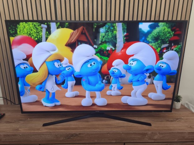 Samsung 140CM 4K SMART WIFI LED TV. Youtube.Netflix.Disney.Max