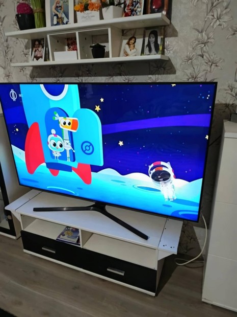 Samsung 164cm Cristal uhd smart led tv 