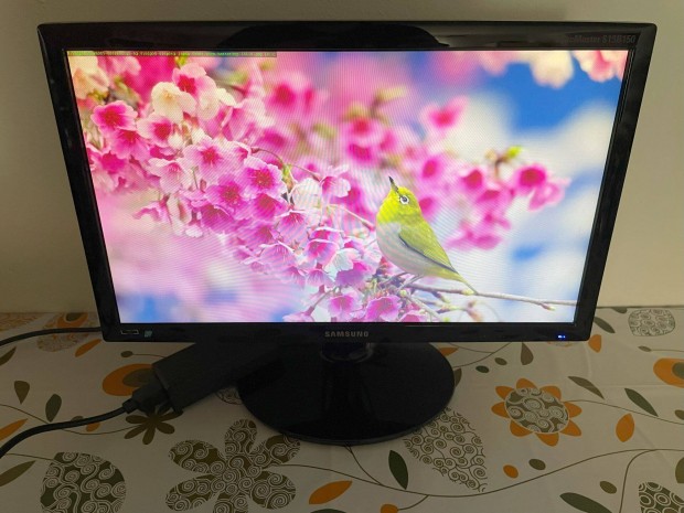 Samsung 19"-os S19B150N LED monitor