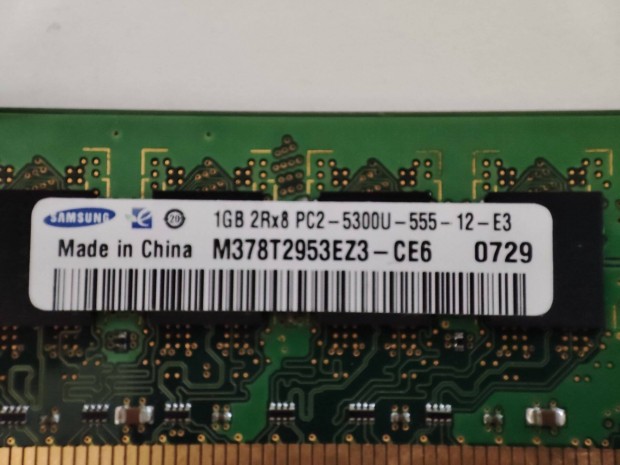 Samsung 1GB DDR-2 667MHz M378T2953EZ3-CE6