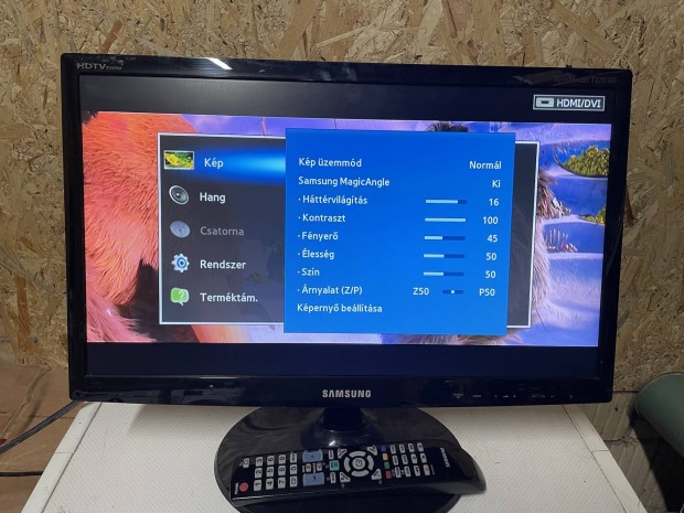 Samsung 22" 56cm LCD tv monitor elad 