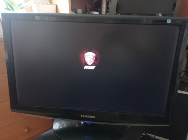 Samsung 24"-os LCD monitor(full hd)