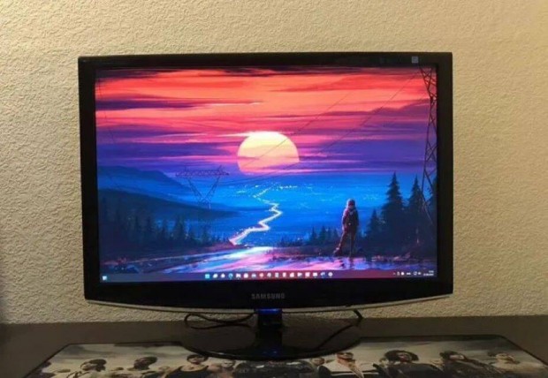 Samsung 24"-os, Full-HD(1920x1080) LCD monitor kbeleivel, HDMI-vel