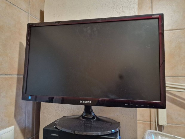 Samsung 24 col LED Monitor