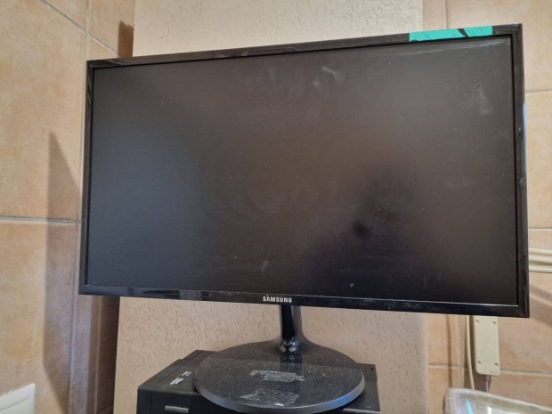 Samsung 24 col LED Monitor HDMI