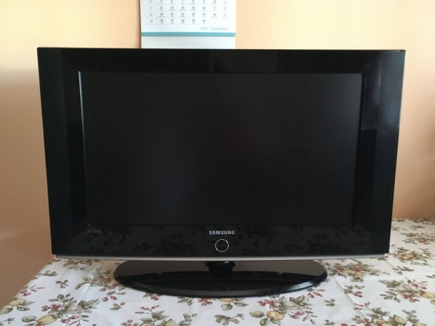 Samsung 26" kptlj HDMI, PC, DVI LCD TV jszer llapotban elad