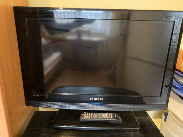 Samsung 26 colos LCD Televzi
