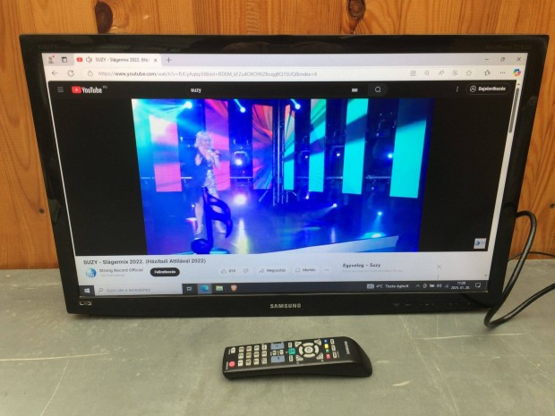 Samsung 27 Col 70 cm LED Monitor TV HDMI Gyri Tv