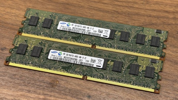 Samsung 2x1GB DDR2 SDRAM 1Rx8 PC2-6400U-666-12-ZZ