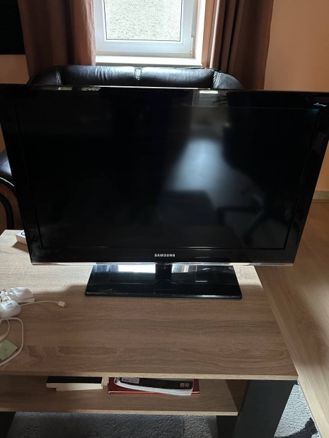 Samsung 32 Fullhd TV