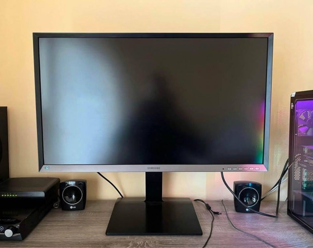 Samsung 32 SD850 Wqhd Monitor