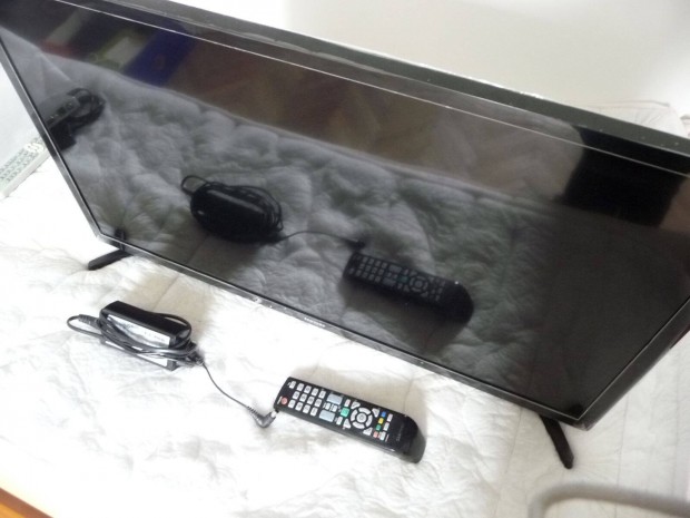 Samsung 32" 82 cm LED LCD Televízió TV DVB-T DVB-C USB HDMI PIP