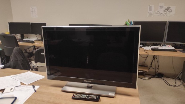 Samsung 32" Full-HD LED TV