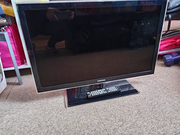 Samsung 32" LED Tv 