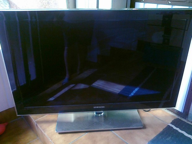 Samsung 32"-os szuperlapos Tv elad