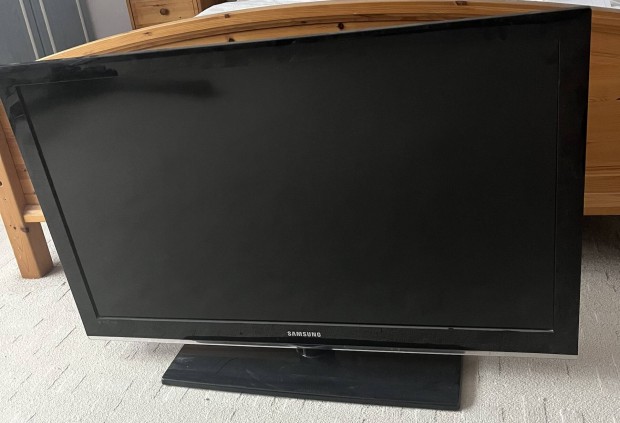 Samsung 40" (101 cm) Full HD LCD TV