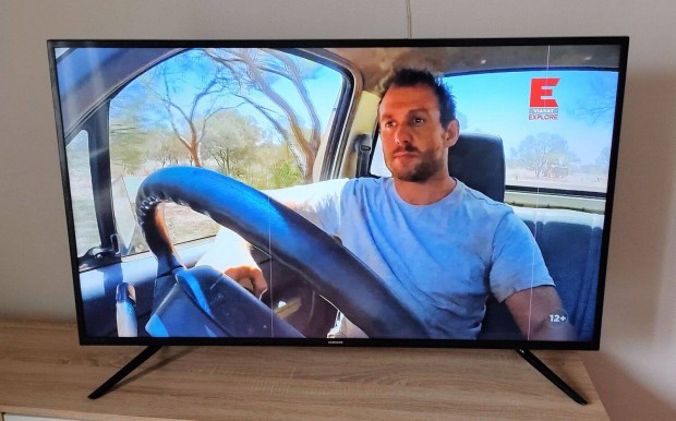 Samsung 48" Smart Led TV UHD 4K,Pixel cskos