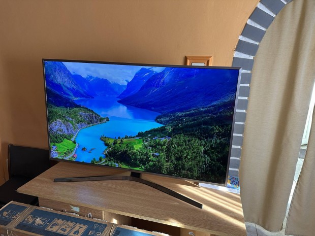 Samsung 49"/123cm Led tv