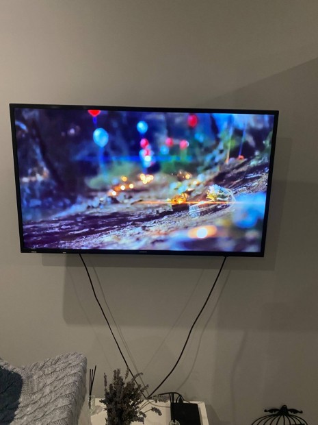 Samsung 4K UHD Smart LED