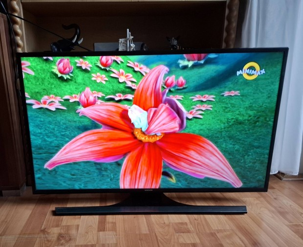 Samsung 4 k WiFi mart led tv