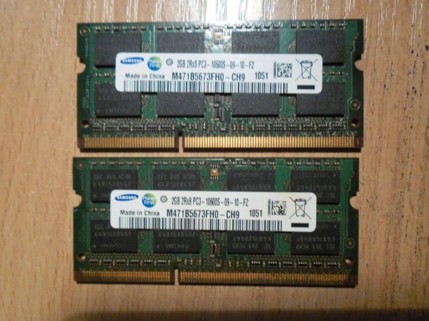 Samsung 4gb. 2x 2gb. DDR3 PC3-10600s laptop ram pr