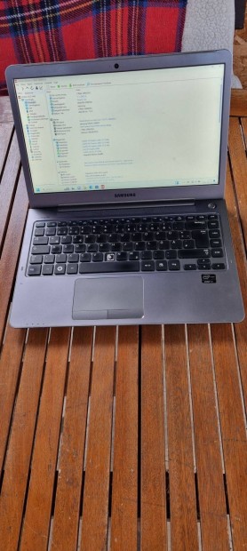 Samsung 530U3C-A07 i7-es laptop