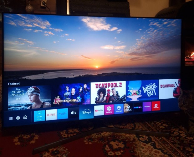 Samsung 55TU8502 Premium 4k Crystal uhd smart Dual led Tv!