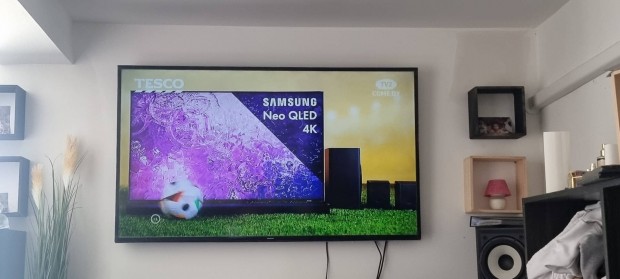 Samsung 60" smart tv