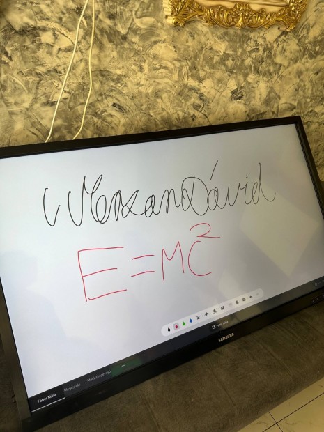 Samsung 65" Interactive E-board ( Interaktív tábla ! )