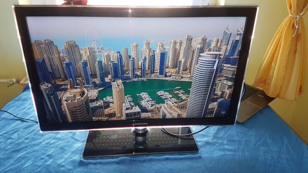 Samsung 81cm-es Led-TV
