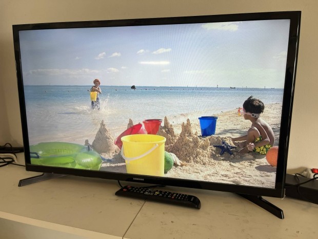 Samsung 82 cm LED tv ( nem smart)