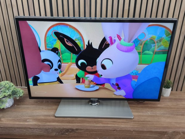 Samsung 94CM LED TV. 200HZ! Full HD.Mindig TV. USB