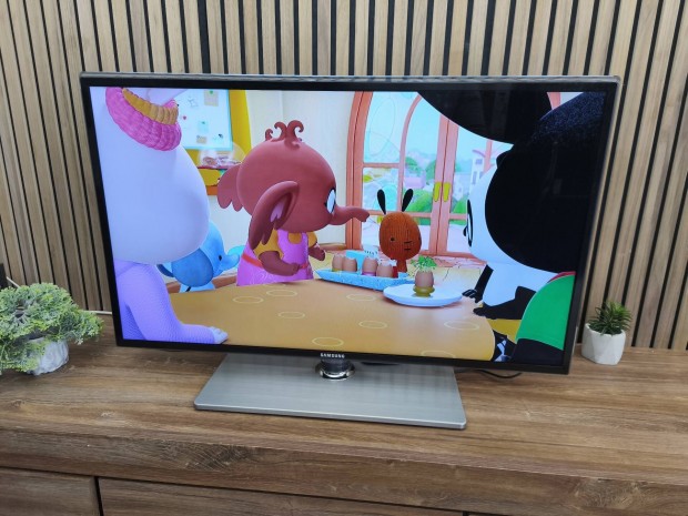 Samsung 94CM LED TV. Mindig TV. Full HD. Usb