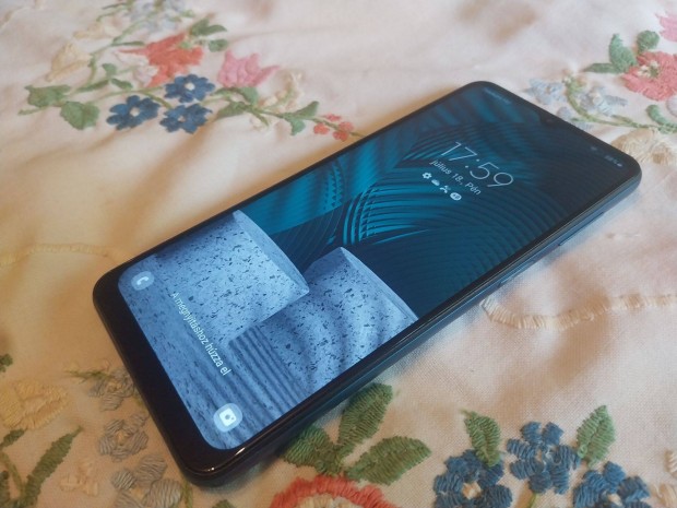 Samsung A12-ujj akkumulátorral