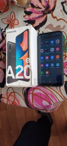 Samsung A20e