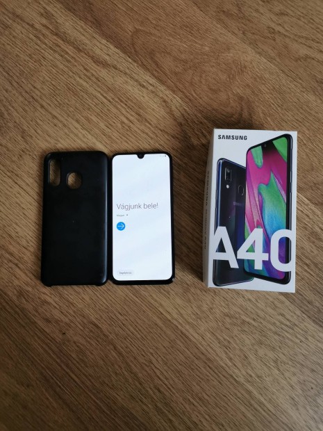 Samsung A40    Vissza Gabriellnak 