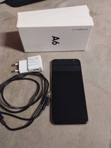 Samsung A6 mobiltelefon 