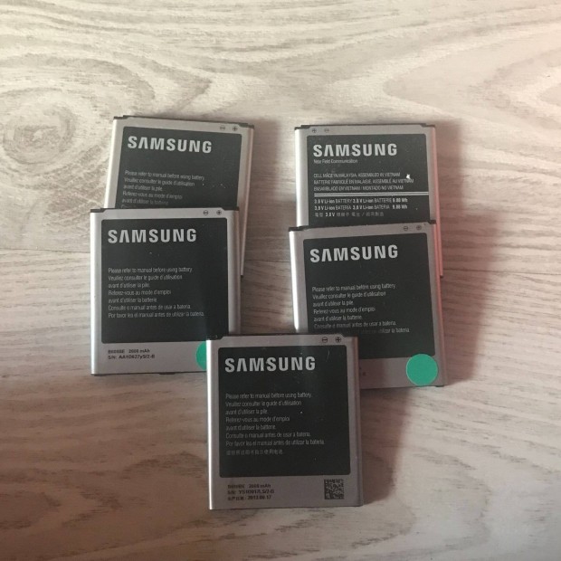 Samsung B600BE Akkumultorok