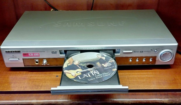 Samsung CD, DVD lejtsz S424 elad