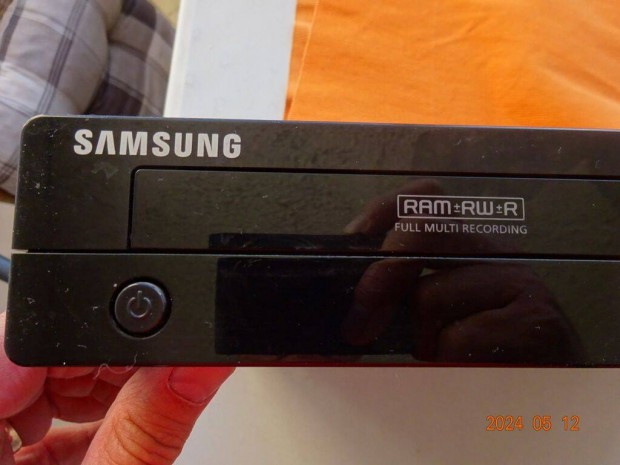 Samsung DVD HR-773 felvev, lejtsz tunerrel