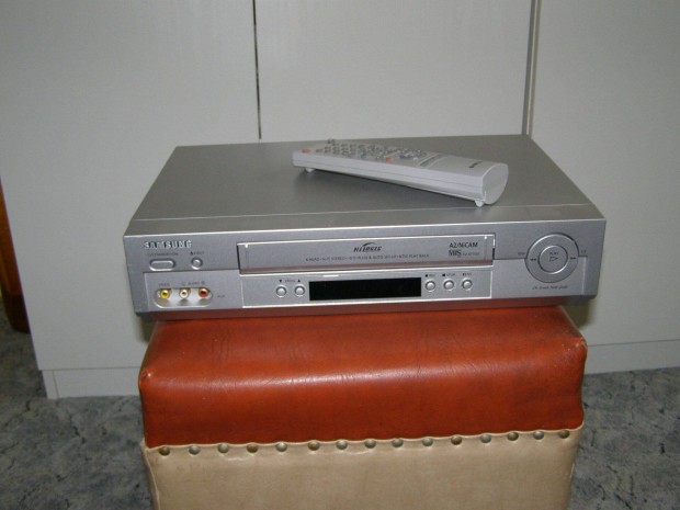 Samsung DVD lejtsz