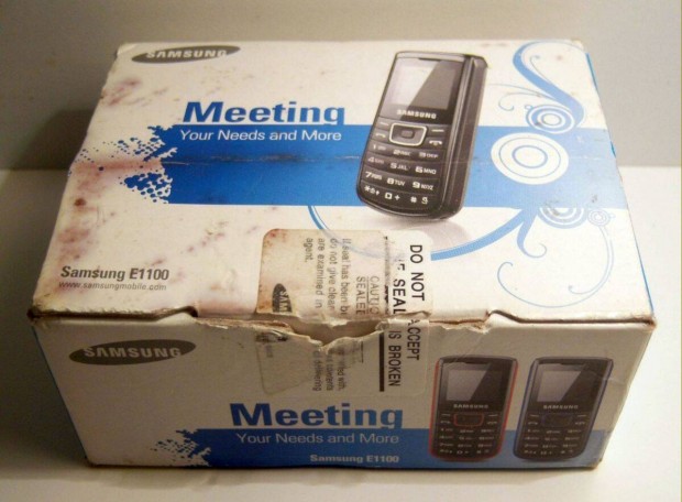 Samsung E1100 (2008) res Doboz (viseltes)