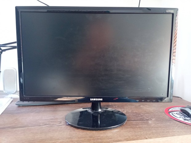 Samsung Fullhd monitor elad 