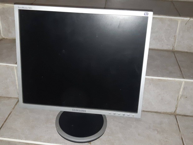 Samsung GH19PS 940T 19" LCD monitor j�l m�k�d�
