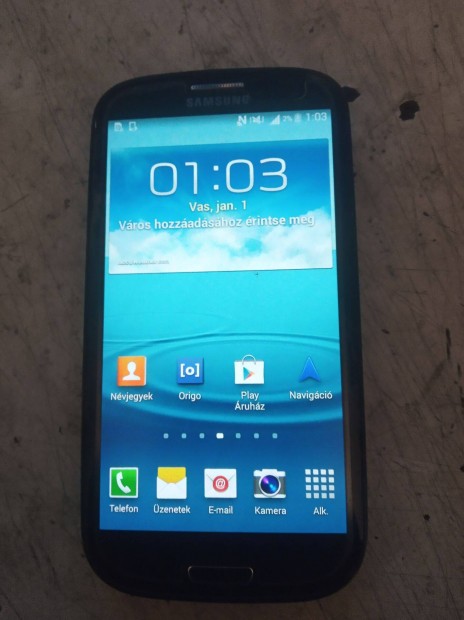 Samsung GT-I9305 Telekomos telefon